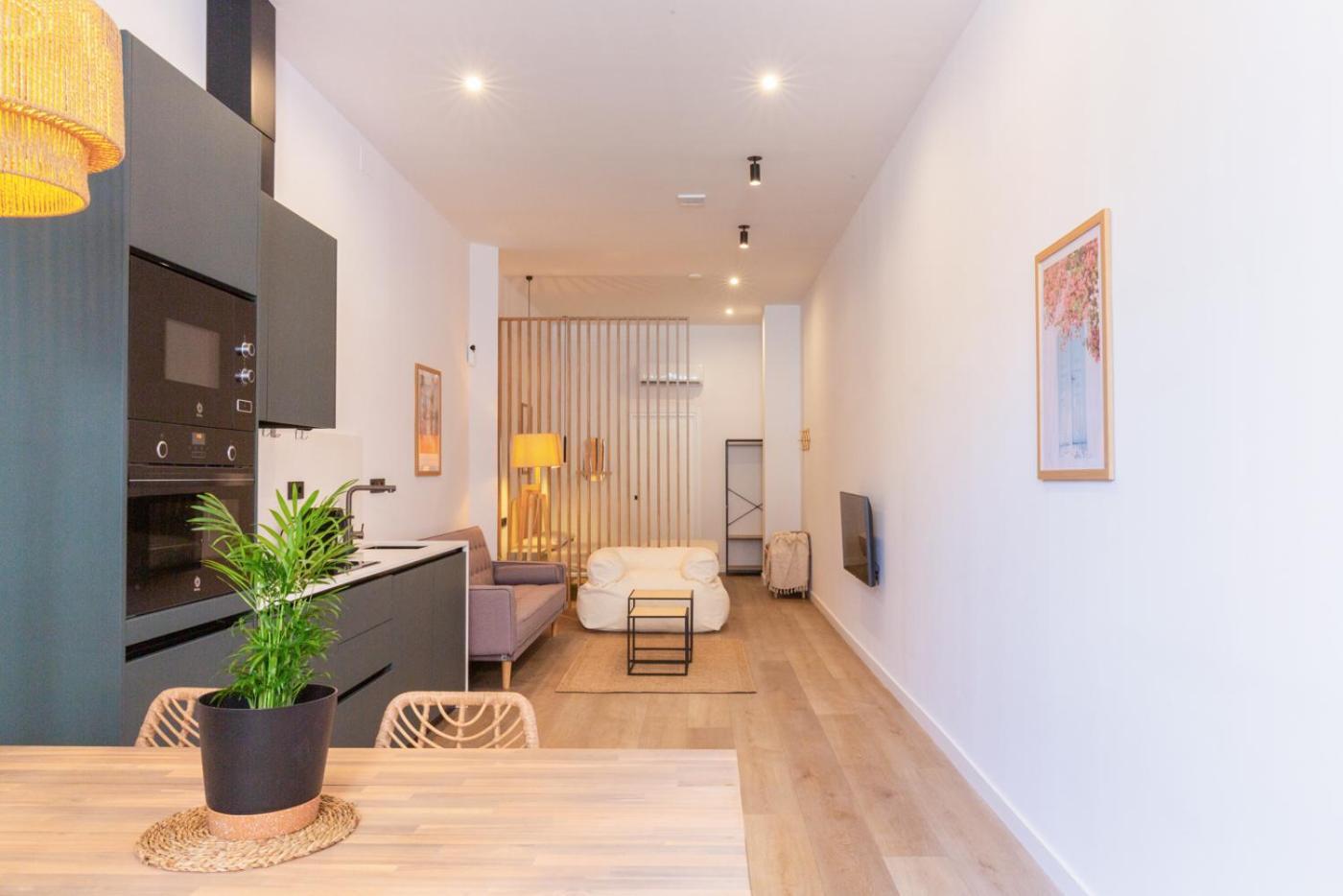 ולנסיה Mestalla Flats By Nomad Host מראה חיצוני תמונה