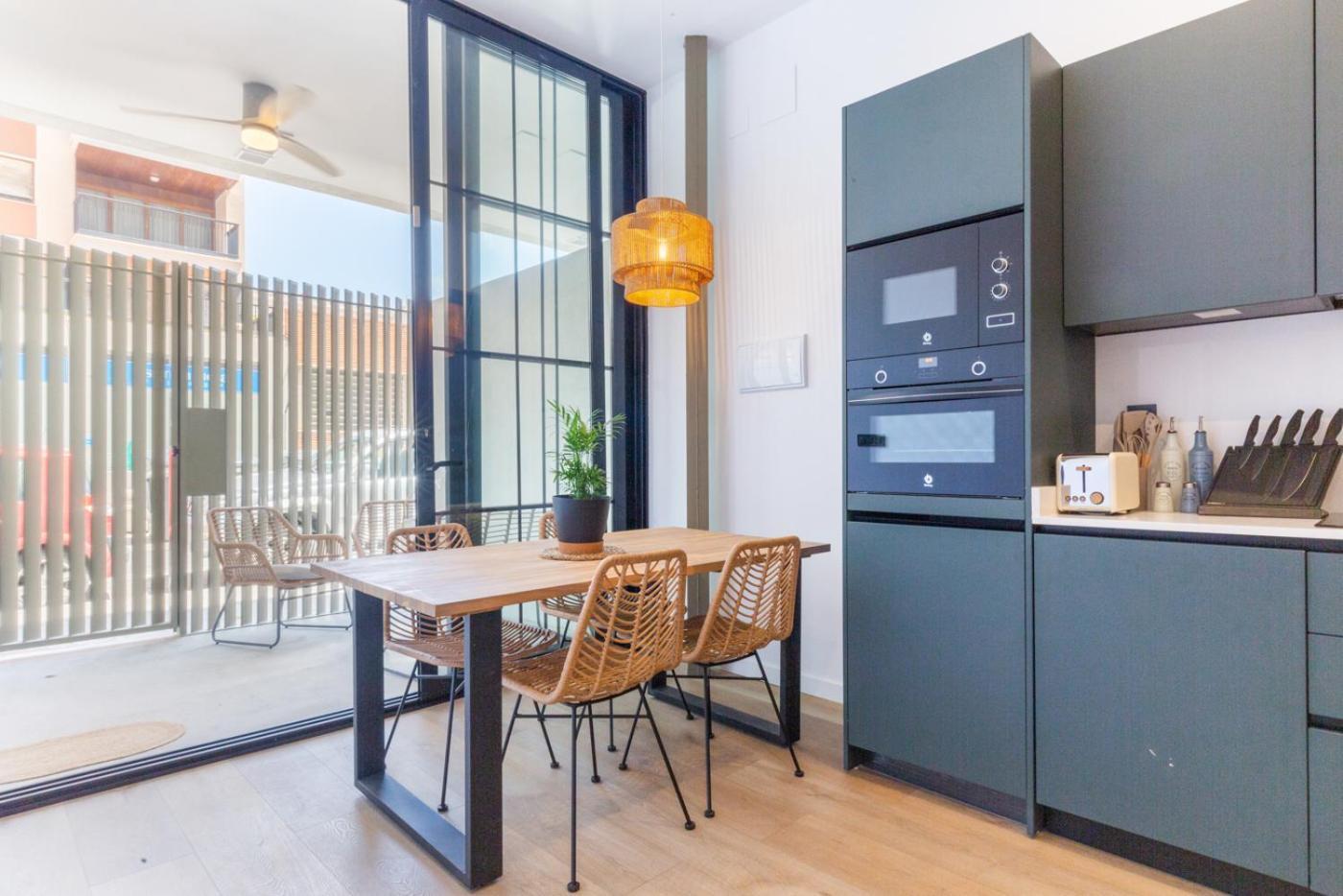ולנסיה Mestalla Flats By Nomad Host מראה חיצוני תמונה