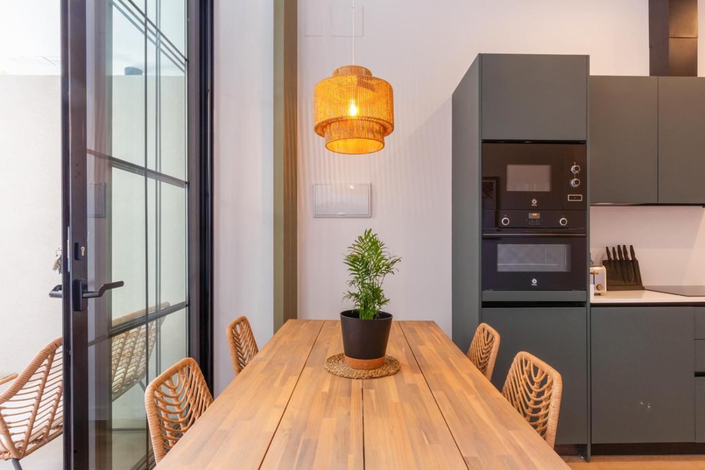 ולנסיה Mestalla Flats By Nomad Host מראה חיצוני תמונה