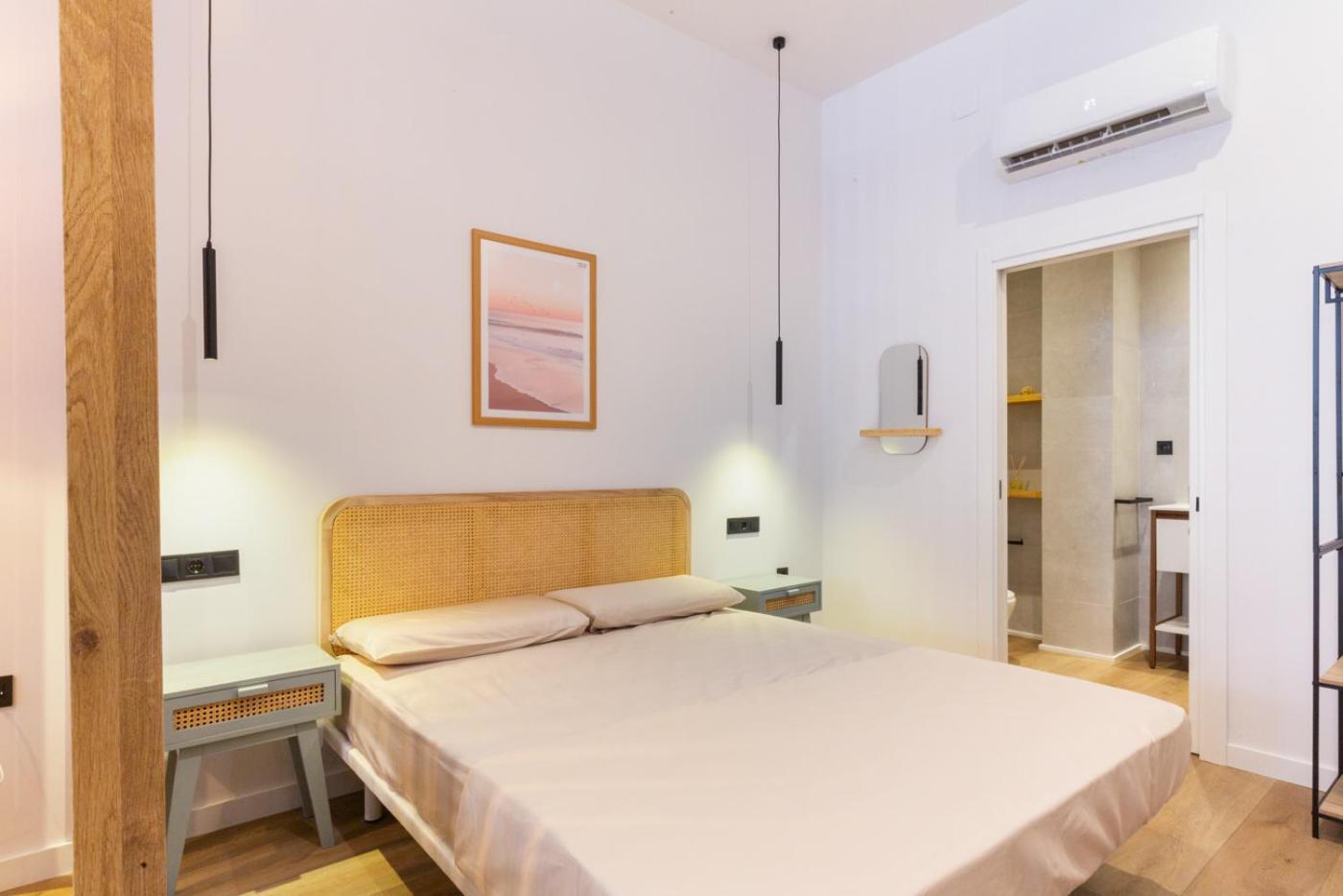 ולנסיה Mestalla Flats By Nomad Host מראה חיצוני תמונה