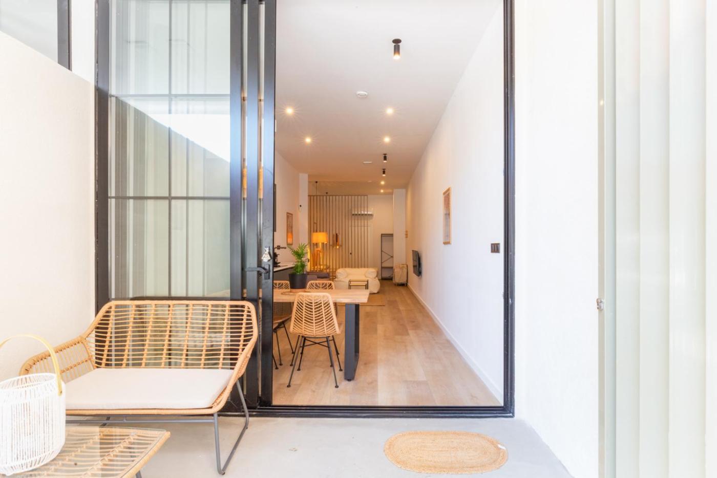 ולנסיה Mestalla Flats By Nomad Host מראה חיצוני תמונה