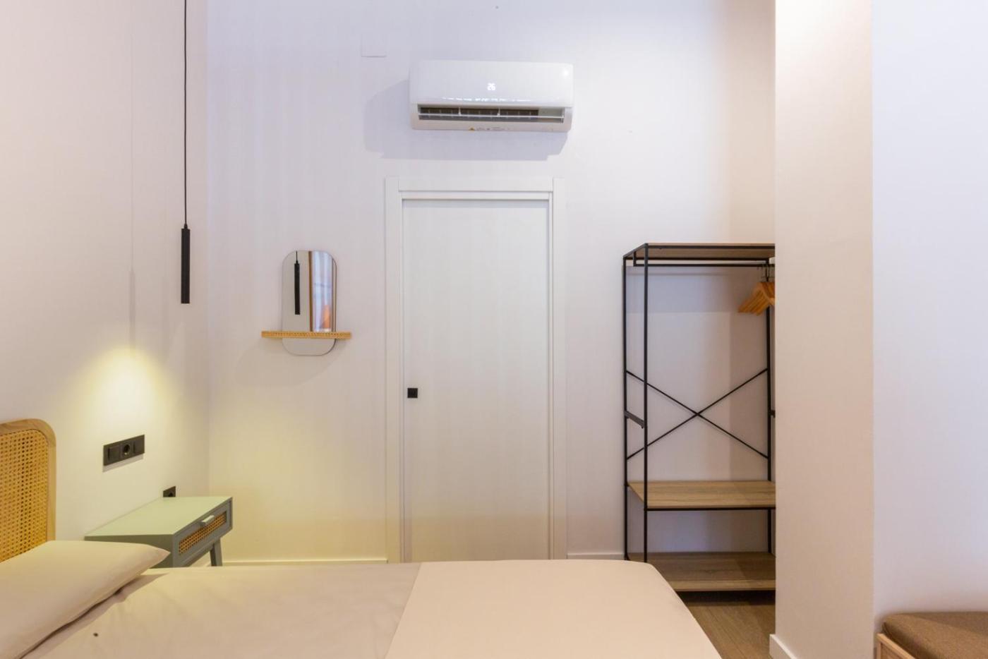 ולנסיה Mestalla Flats By Nomad Host מראה חיצוני תמונה