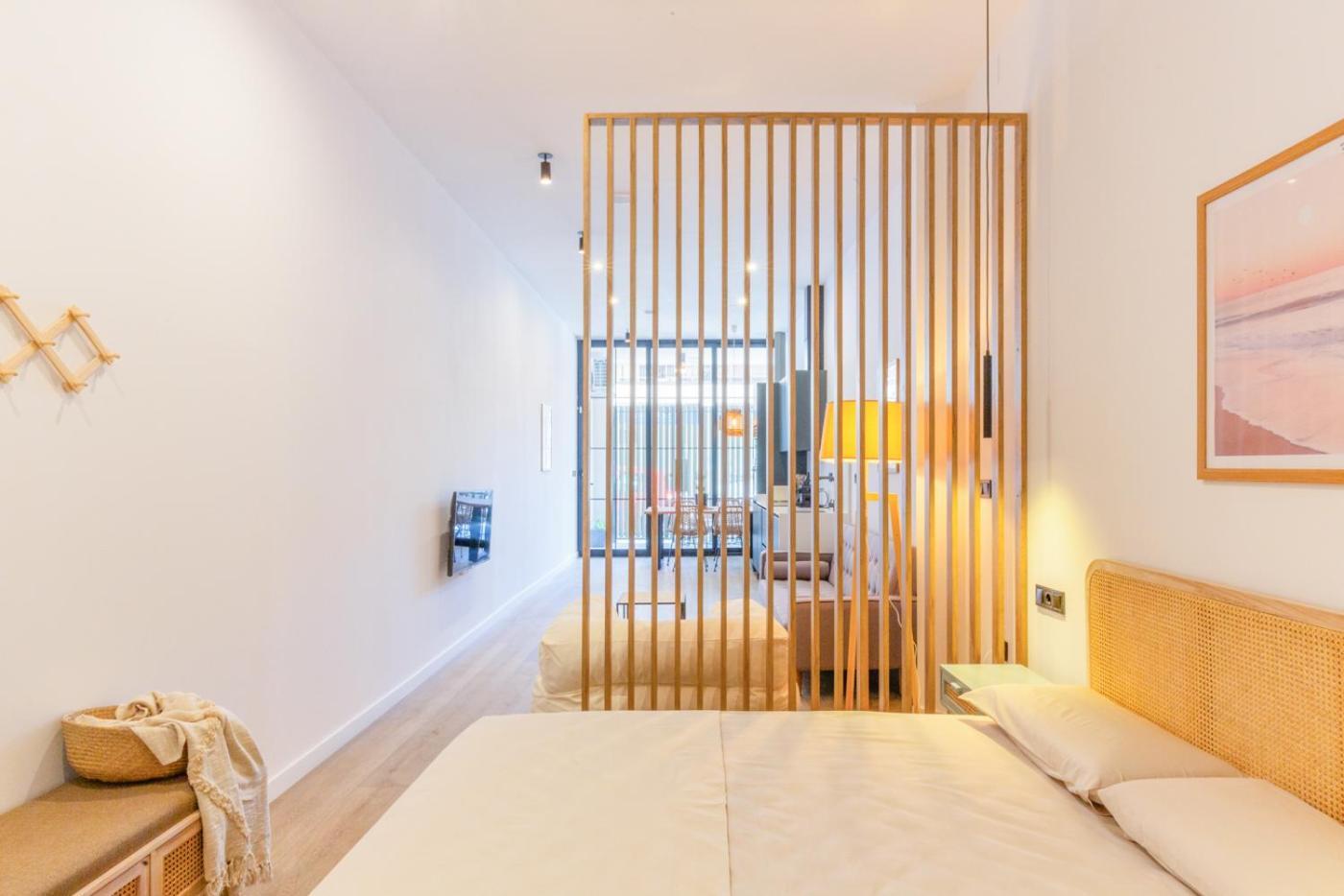 ולנסיה Mestalla Flats By Nomad Host מראה חיצוני תמונה