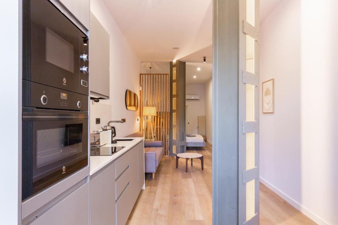 ולנסיה Mestalla Flats By Nomad Host מראה חיצוני תמונה