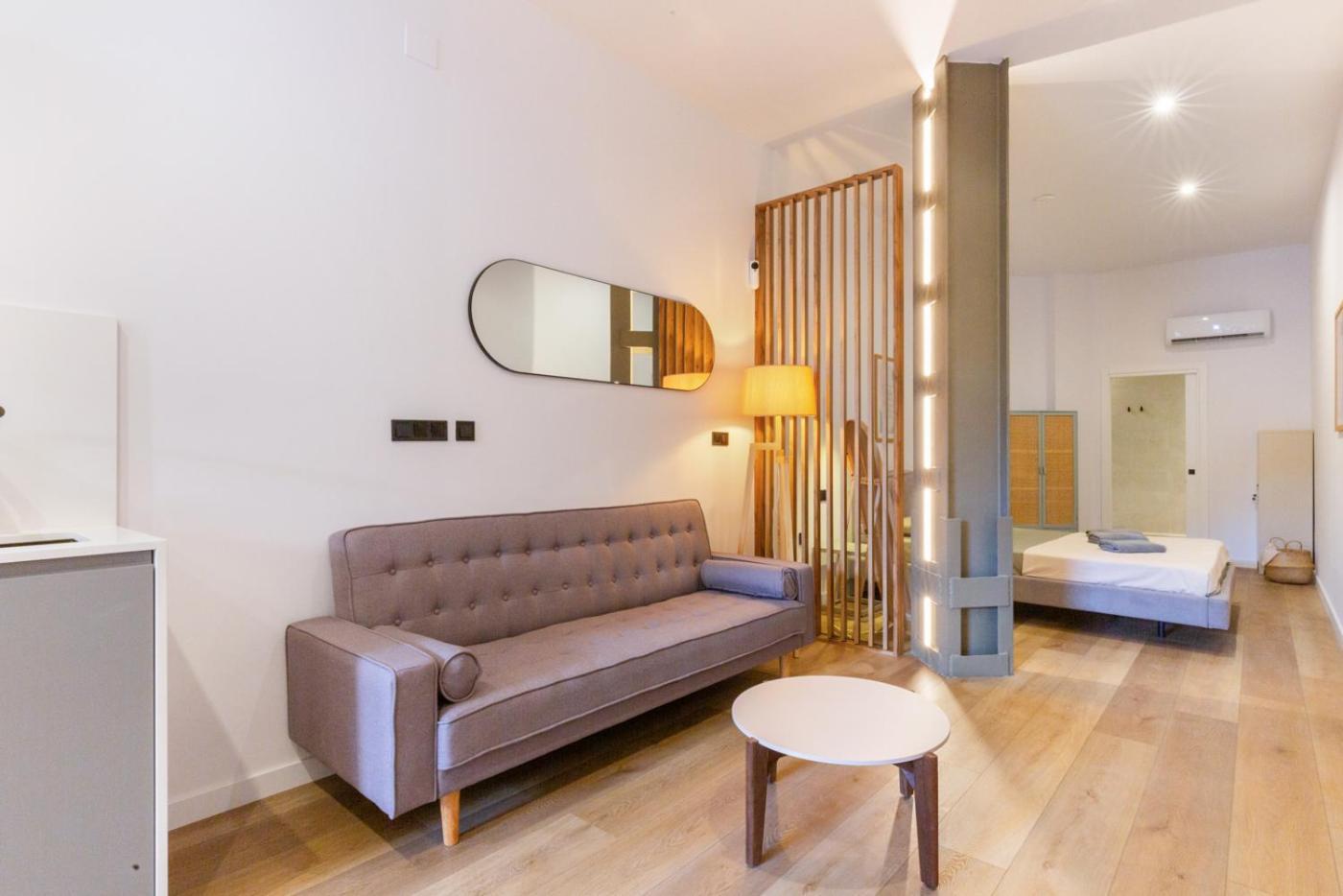 ולנסיה Mestalla Flats By Nomad Host מראה חיצוני תמונה