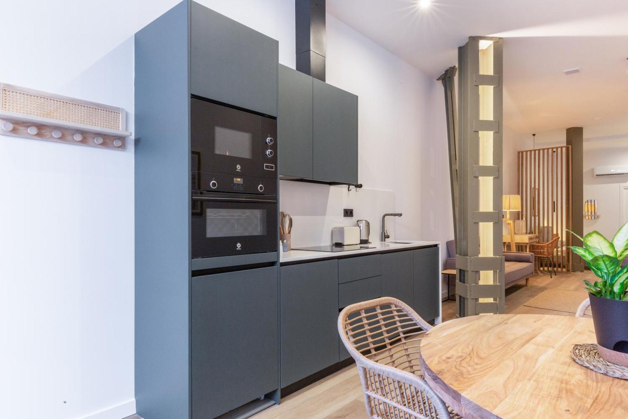 ולנסיה Mestalla Flats By Nomad Host מראה חיצוני תמונה