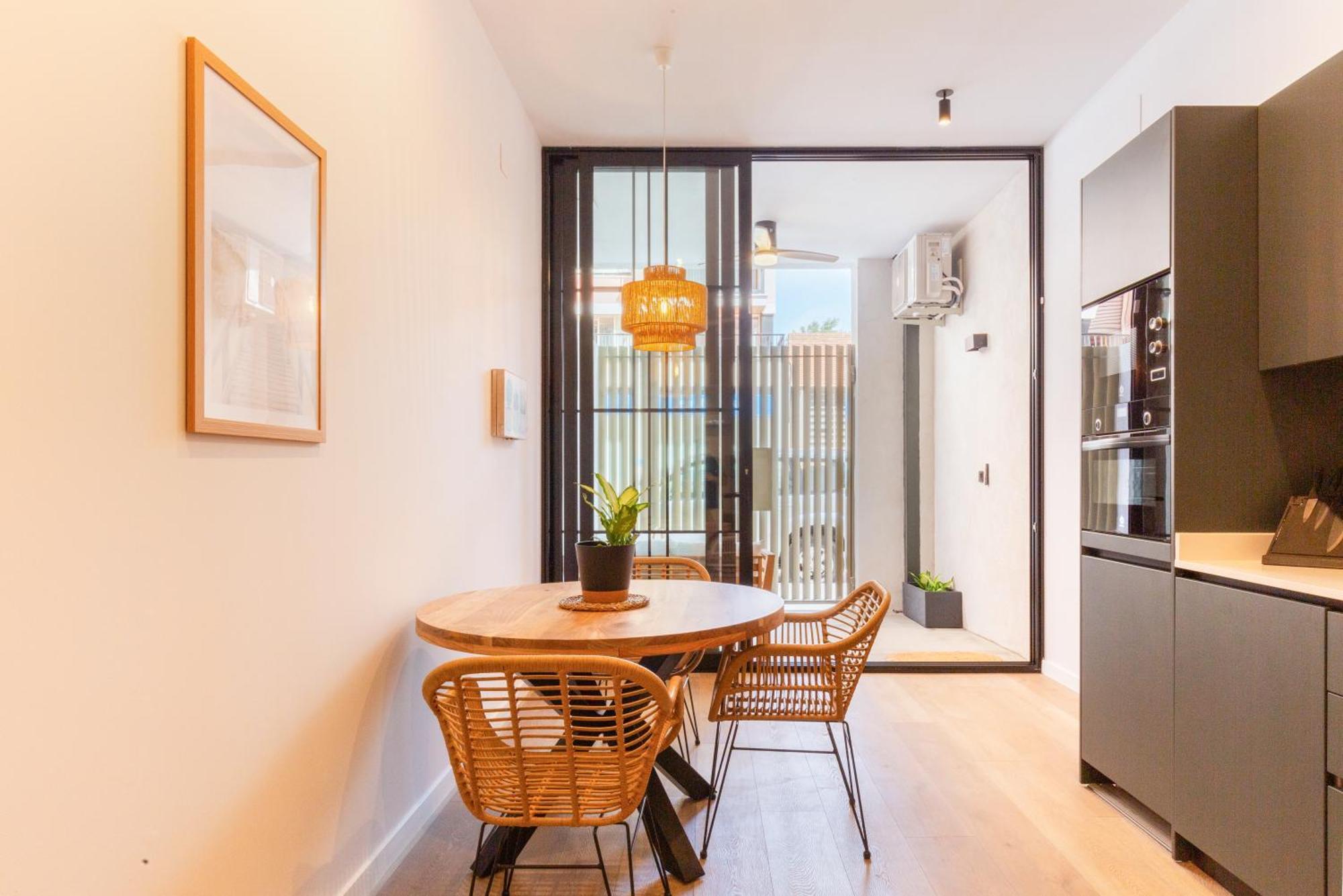 ולנסיה Mestalla Flats By Nomad Host מראה חיצוני תמונה